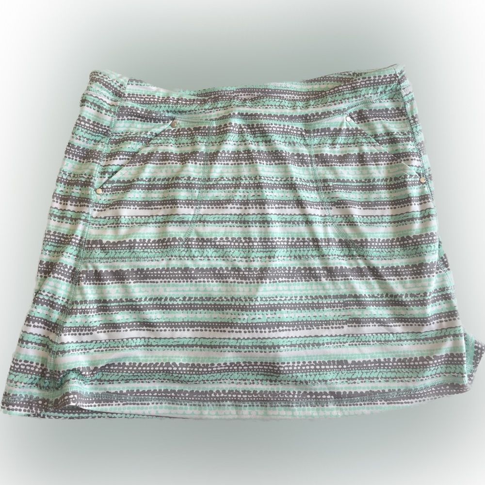 PGA Tour Mint and Gray Dotted Golf Skort Size Large